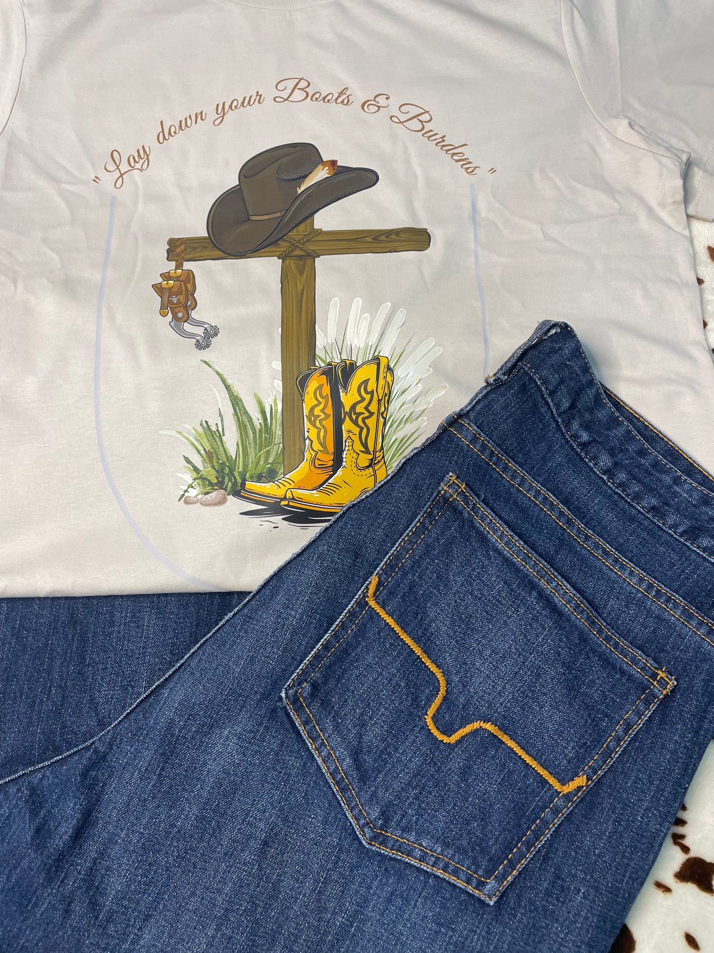 LAY DOWN TEE