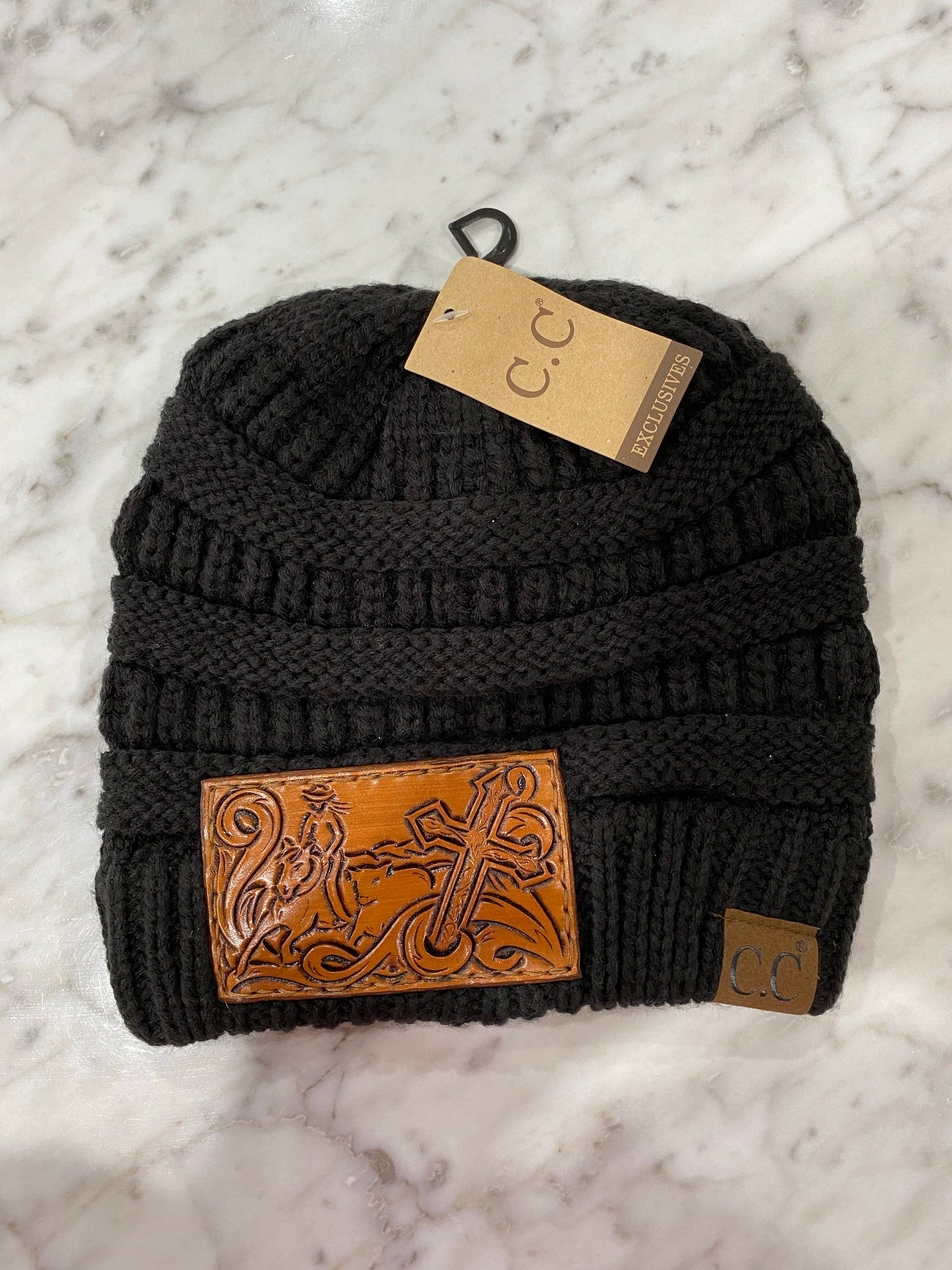 CC KNIT BEANIE